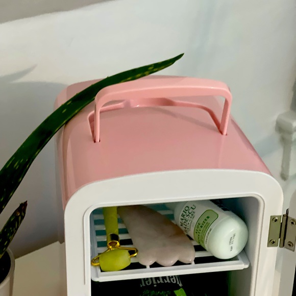 Koolatron Cooler - Picture 2 of 3